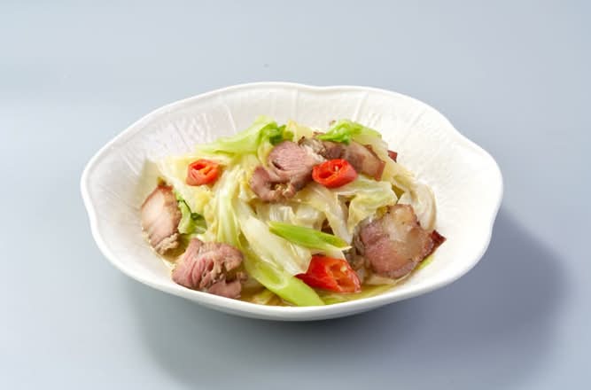 鹹豬肉炒高麗菜