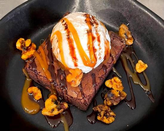 Turtle Brownie Sundae