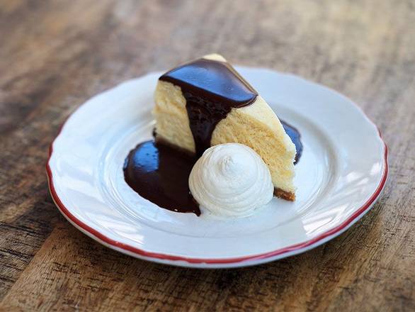 Hot Fudge Cheesecake