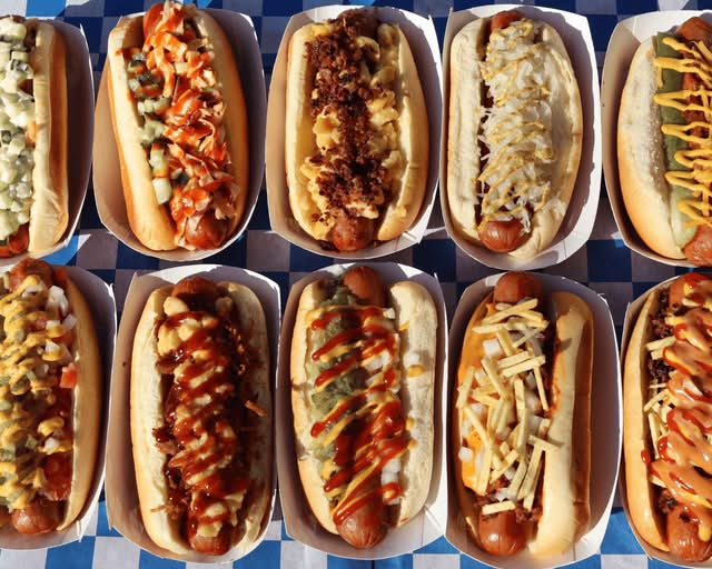 Diggy Dogs Menu Tampa Bay • Order Diggy Dogs Delivery Online