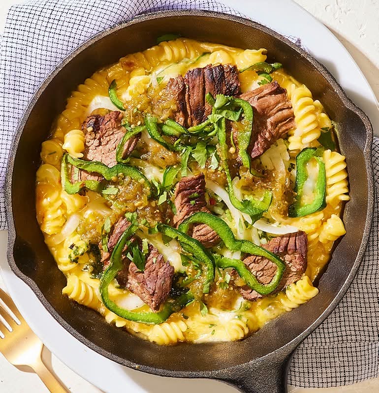 CARNE ASADA MAC 'N' CHEESE