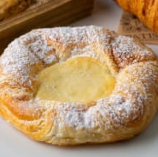 Old-Fashioned Cheese Danish