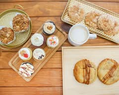 The Cake Cottage (Saint Cloud)