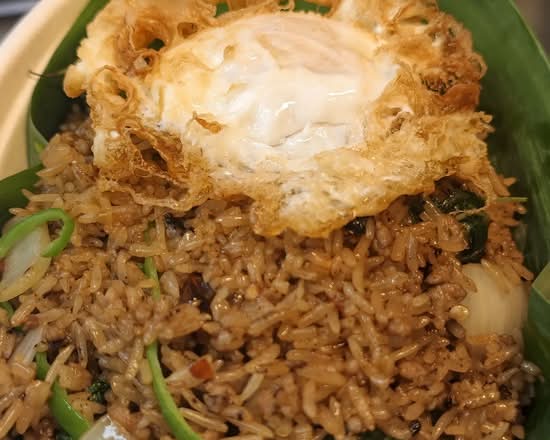 Khao Kluk Krapao Kai Dow