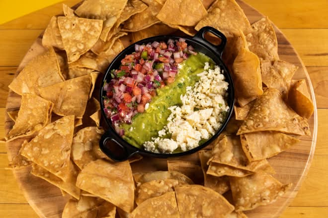 Avocado & Chips