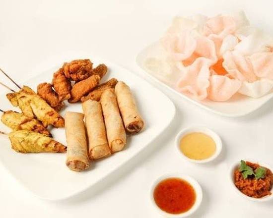 Thai Cuisine Experts Sharing Platter