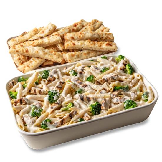 Chicken & Broccoli Alfredo Family Meal