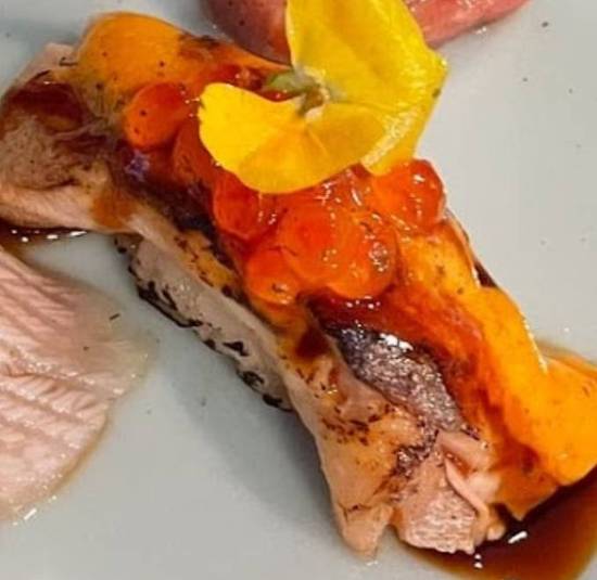 Torch Salmon Belly (1pc)