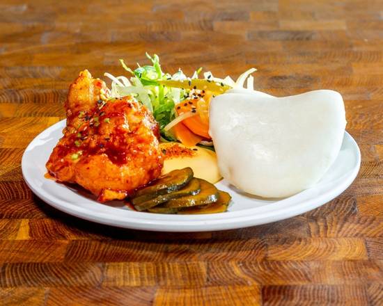 Sake battered Cauliflower Steam Bun (2pc)