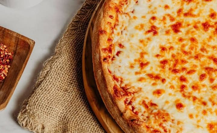 Crée Votre Petite Pizza / Build Your Small Pizza