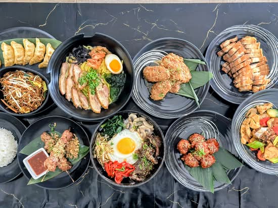 The Foodie Hut