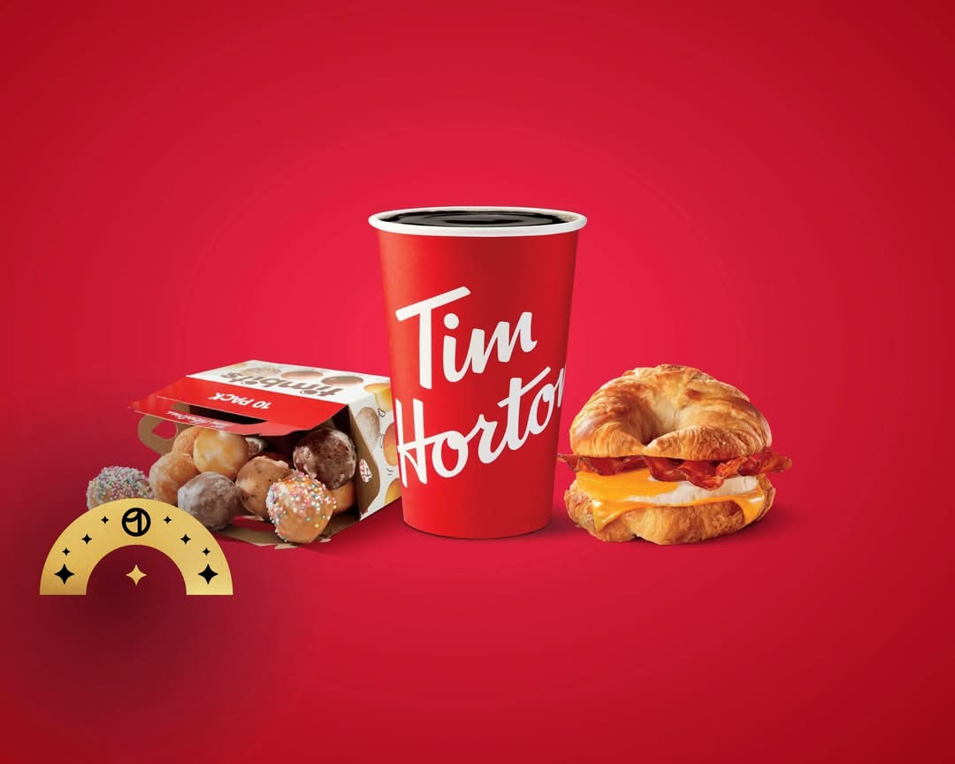 【サイン入】マッシモ・ボットゥーラ レシピ集「Never Trust」2016 Tim Horton's (20 Main St) Menu Batavia • Order Tim Horton's (20