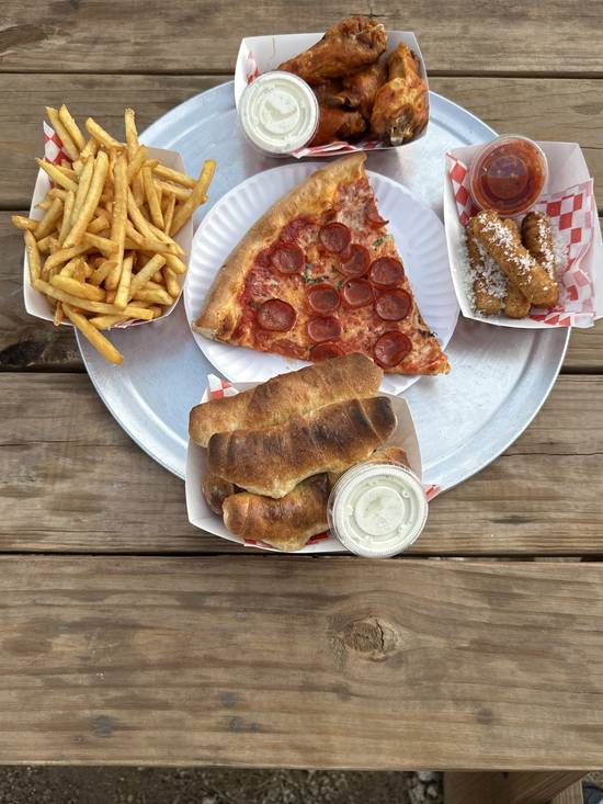 Hotbox Pizza & Rolls 