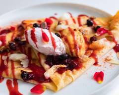 ROCCA&FRIENDS CREPERIE 神戸元町