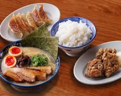 濃厚豚骨ラーメン 豚と小麦 Buta To Komugi