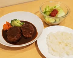 Suitsuandokafe furaggusu (スイーツ&カフェ フラッグス)