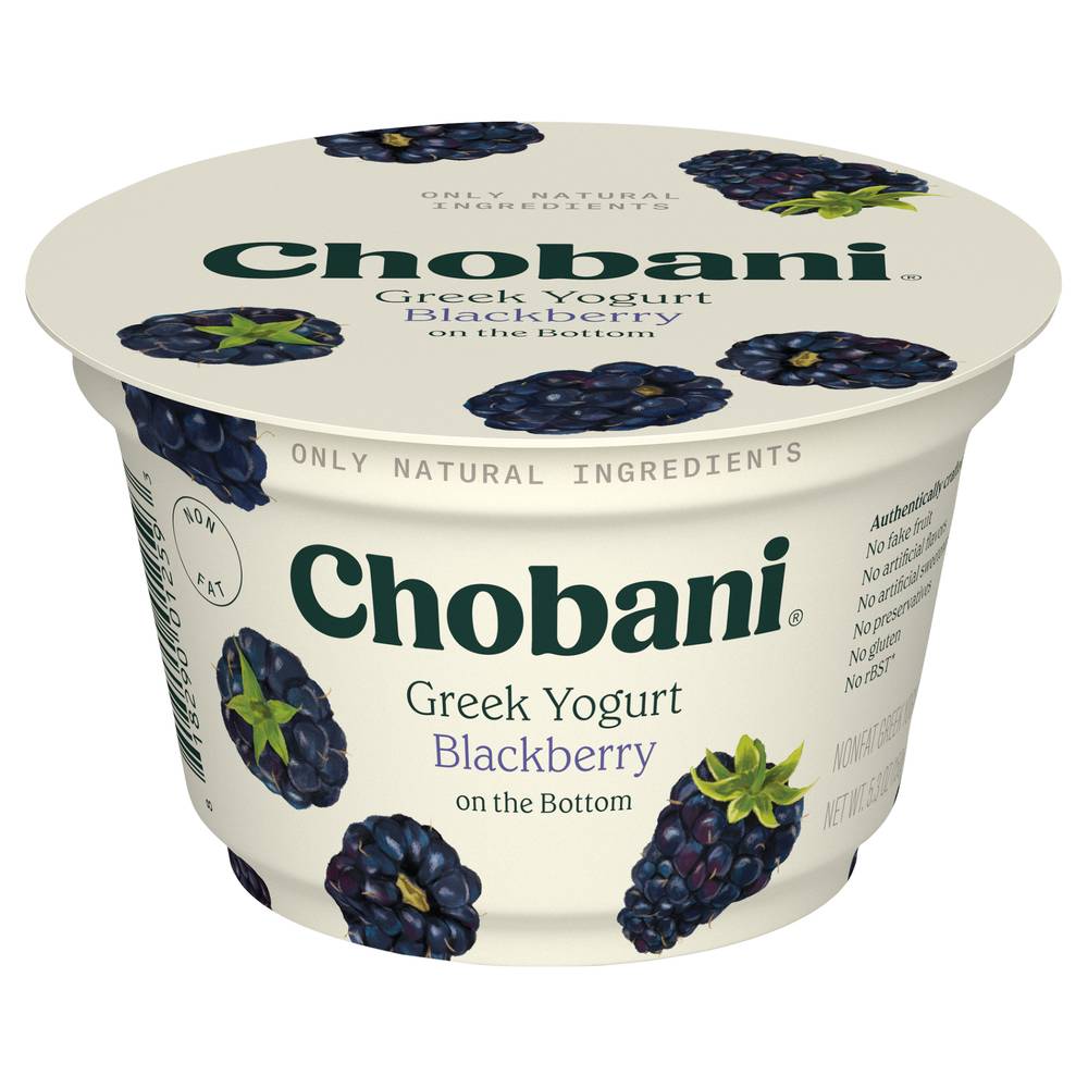 Chobani Non-Fat Blackberry Greek Yogurt (5.3 oz)