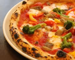 薪窯焼きpizza 専門店 「TAVETALINA」 makigamayakipizzasenmonten tavetalina