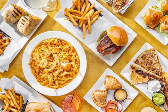 Castle Rock Bar & Grill (440 Main Street)