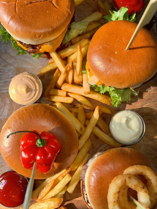 Smash Burgers & More