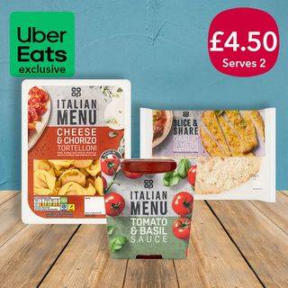 Exclusive: Pasta, Sauce & Garlic Bread £4.50 Deal