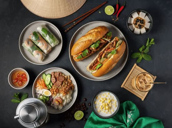 Phin & Go Cafe - Viet Coffee, Banh Mi, Desserts & Milk Tea (3325 Dundas St W)