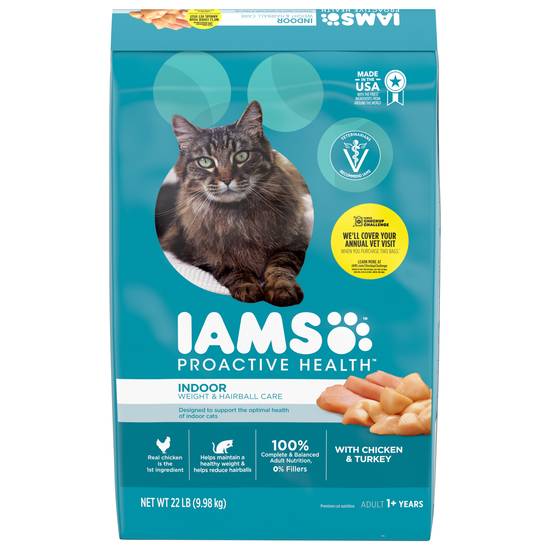 Iams Proactive Health Adult Indoor Weight Control & Hairball Control Dry Cat Food With Chicken, Turkey, and Garden Green (22 lb. bag)