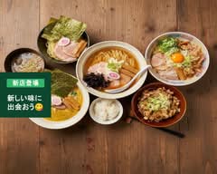 【こだわりの濃厚煮干ラーメン】煮干乃宴