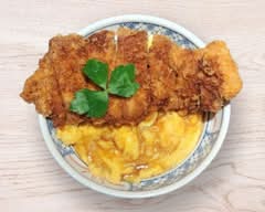 閉じないカツ丼　成田  店