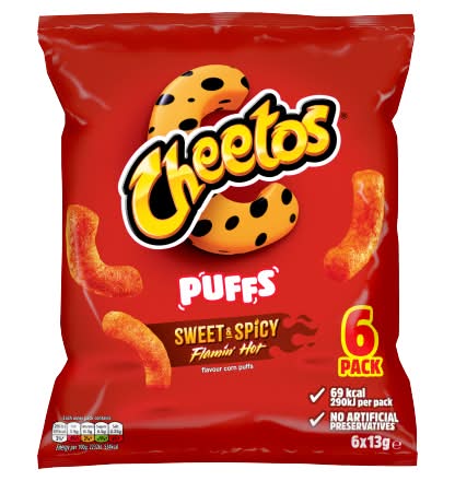 Cheetos Flamin' Hot, Puffs Snacks Crisps (6 x 13g)