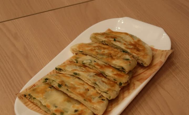 Green Onion Pancake (6Pcs) 葱油饼