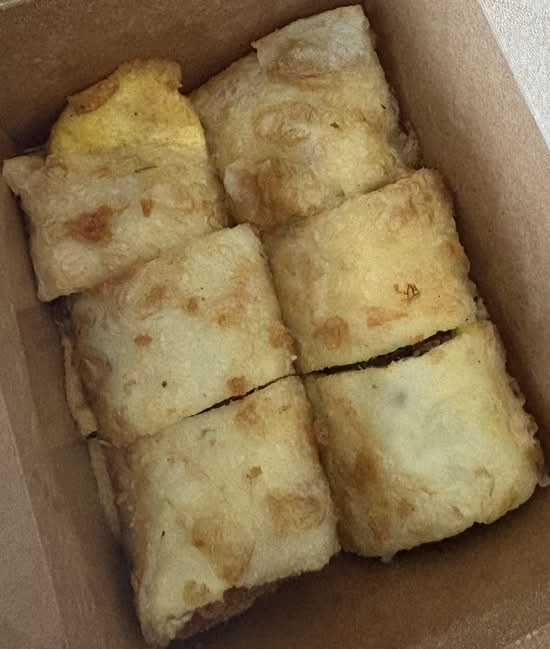 Pan-Fried Egg Roll with Dry Meat Floss (肉鬆蛋餅)