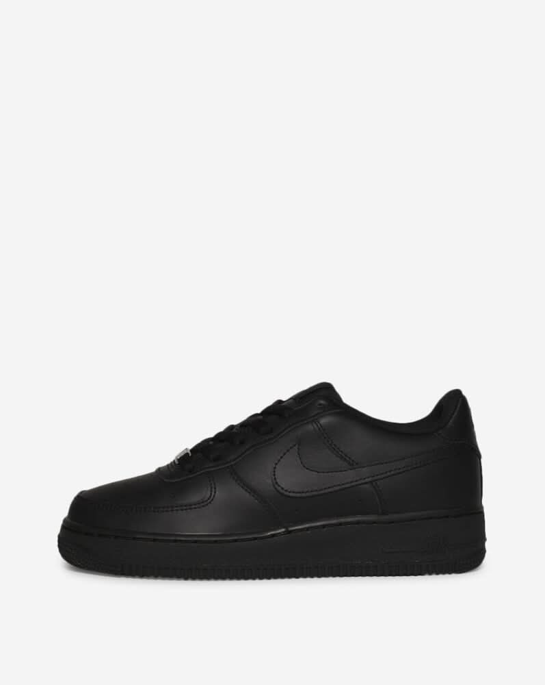Nike Big Kids' Air Force 1 Low '07 (Black - 2Y)