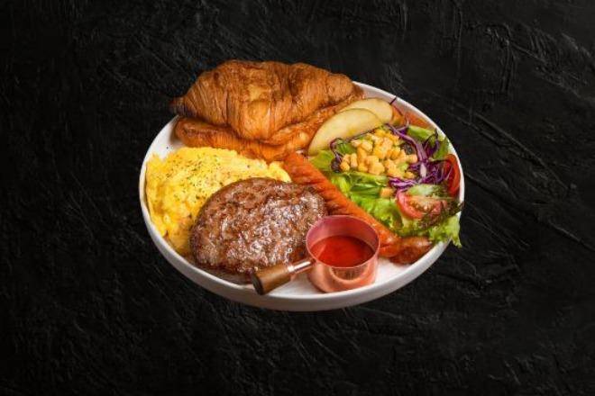 經典美式早午餐拼盤 Classic beef brunch