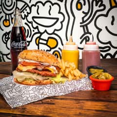 Hotchos y Burguers El may (Guadalajara)