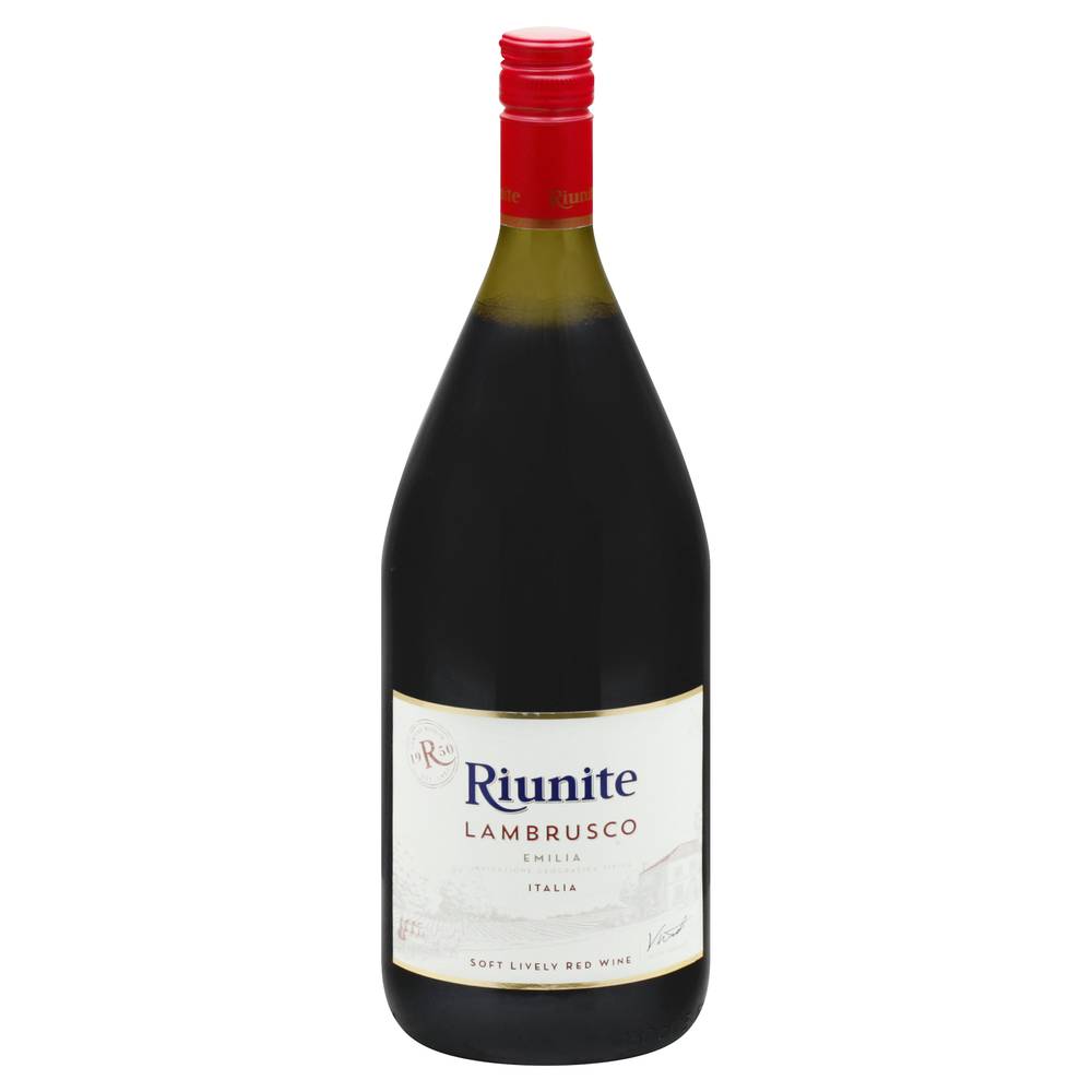 Riunite Emilia Lambrusco Wine (1.5 L)