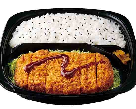 ロースとんかつ弁当 Pork loin cutlet lunch box