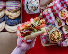 The BE Hive Deli & Market (Austin)