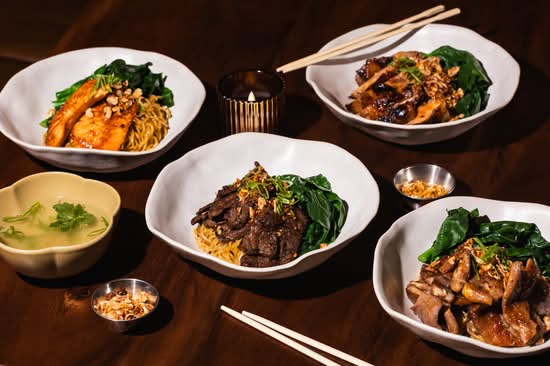 Unglo Thai Restaurant (35 W 64th St, 1st Floor)
