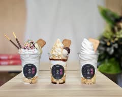 魅惑のアイス DOGO SHIRO店