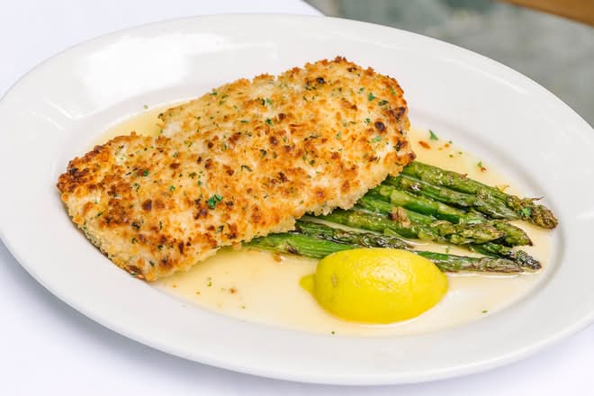 L Macadamia Nut Crusted Halibut