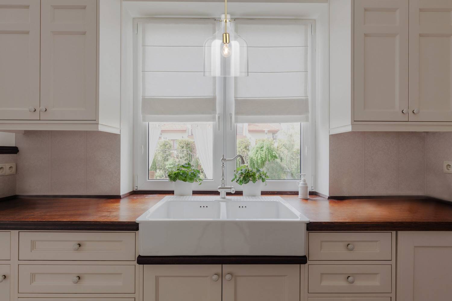 allen + roth Kesteven Brushed Gold Contemporary Clear Glass Jar Mini Hanging Pendant Light