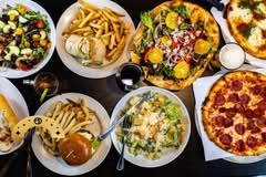 Mama Luke's (Farmington)