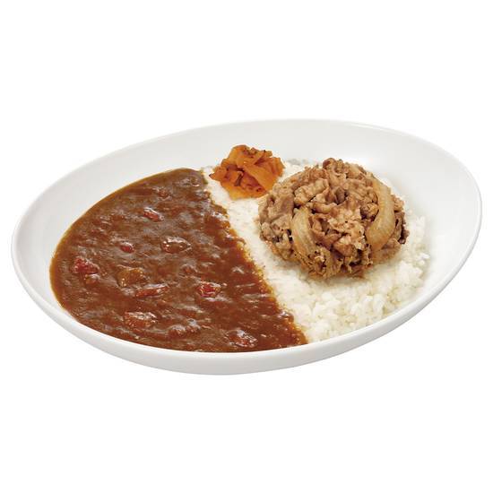 和風牛あいがけカレー Japanese-Style Minced Chicken Curry w/Beef