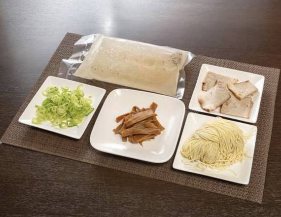 麺屋7.5Hz 黒門市場店 menya7.5Hz kuromonichibatenのデリバリー