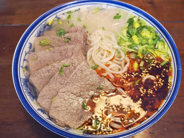 1. Classic Lanzhou Beef Noodle Soup 经典兰州牛肉面| Postmates