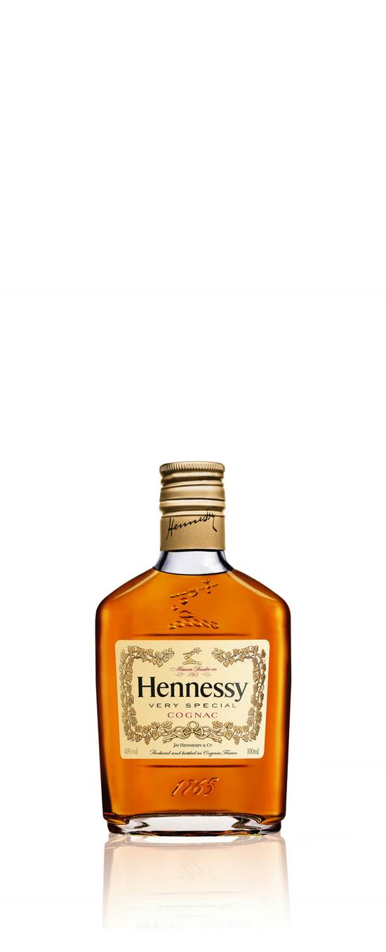 Hennessy V.S Cognac 100ml Bottle
