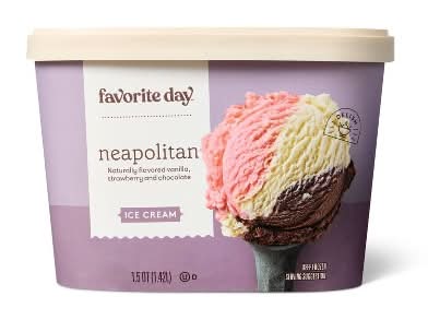 Favorite Day Ice Cream, Neapolitan (1.42 L)