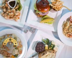 Lydia's Wings & Burgers