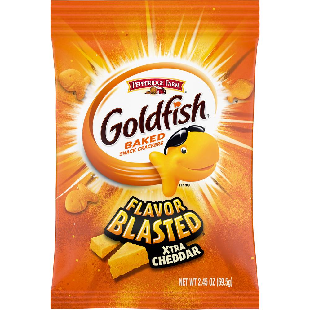 Goldfish Flavor Blasted Extra Cheddar Snacks (2.45 oz)